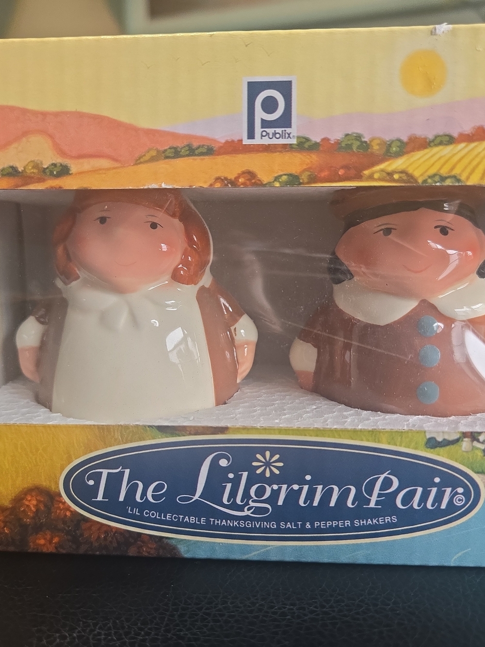 Vintage Publix The Pilgrim Pair Salt & Pepper Shakers - Brown & Cream